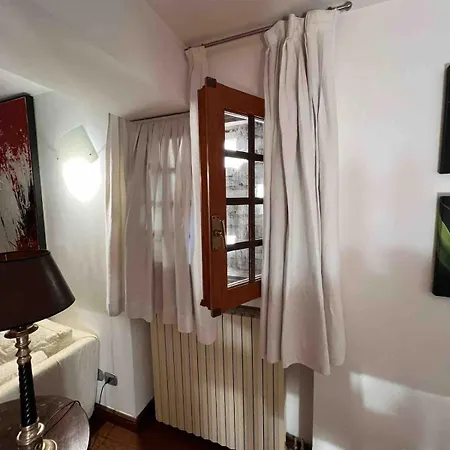 Casa Di Fronte Alle Piste Da Sci Campo Da Golf Apartmán