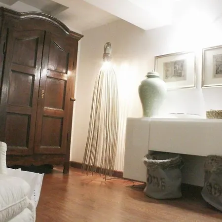 Casa Di Fronte Alle Piste Da Sci Campo Da Golf דירה ססטריארה