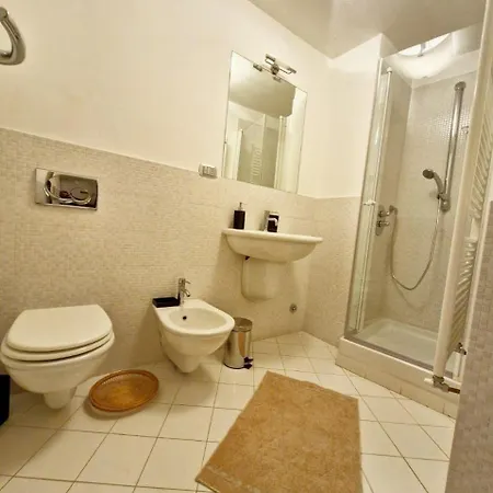 Casa Di Fronte Alle Piste Da Sci Campo Da Golf Apartmán