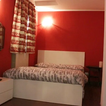 Casa Di Fronte Alle Piste Da Sci Campo Da Golf